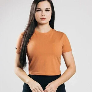 Essential Short Sleeve Crop – Clay Alphalete Athletics XXXL